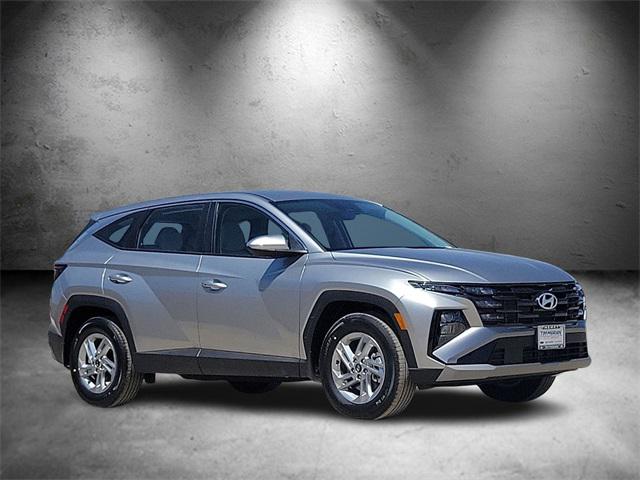 2025 Hyundai Tucson SE photo 3