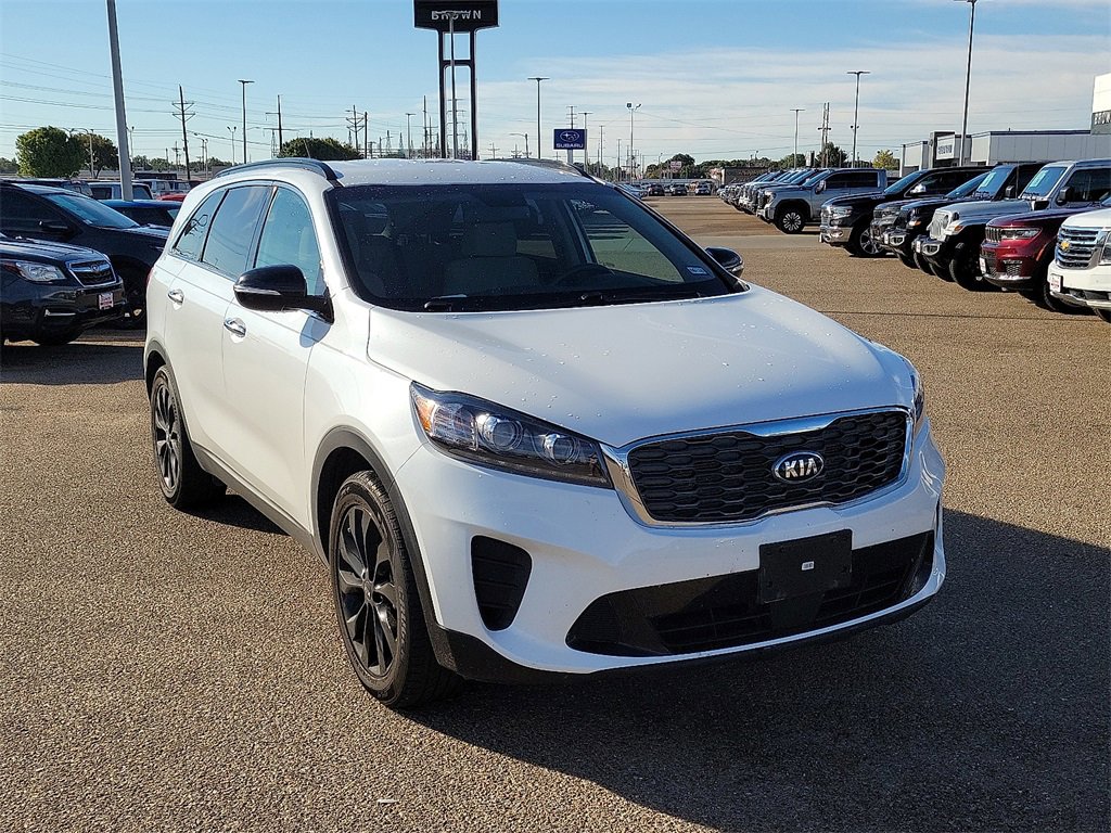 2020 Kia Sorento S V6 photo 2