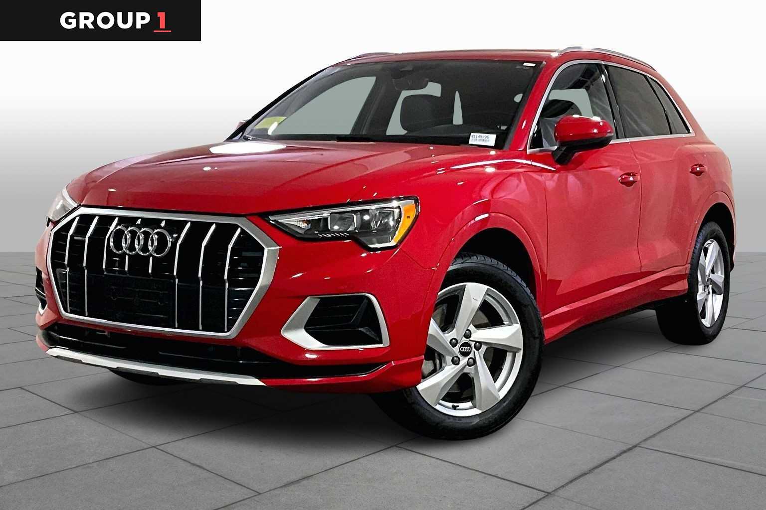2022 Audi Q3 Premium's photo