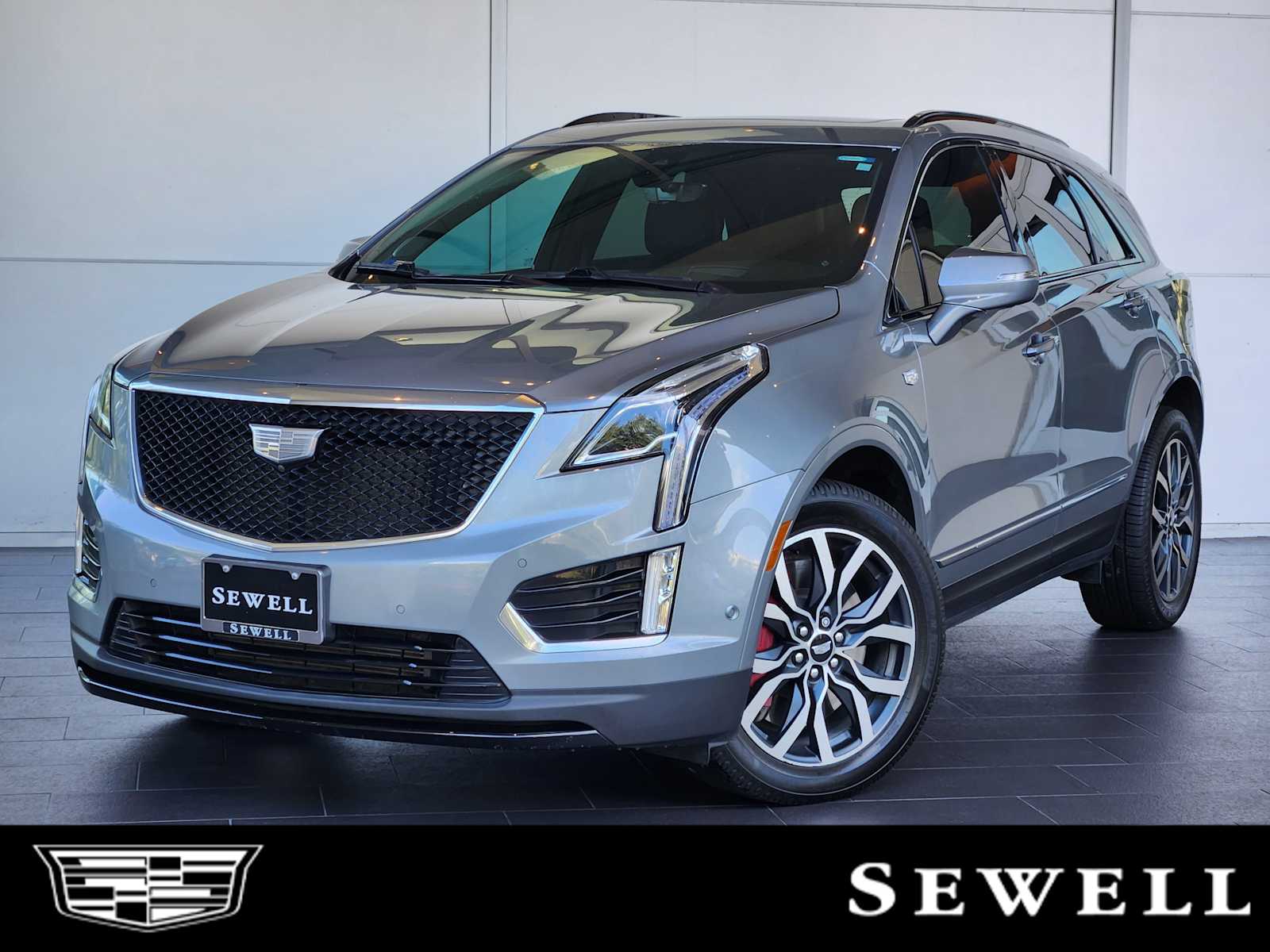 2023 Cadillac XT5 Sport's photo