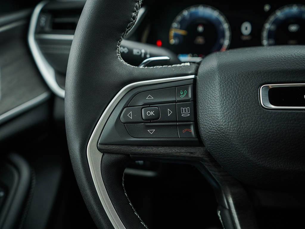 2025 Jeep Grand Cherokee Limited photo 20