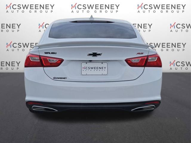 2021 Chevrolet Malibu RS photo 4