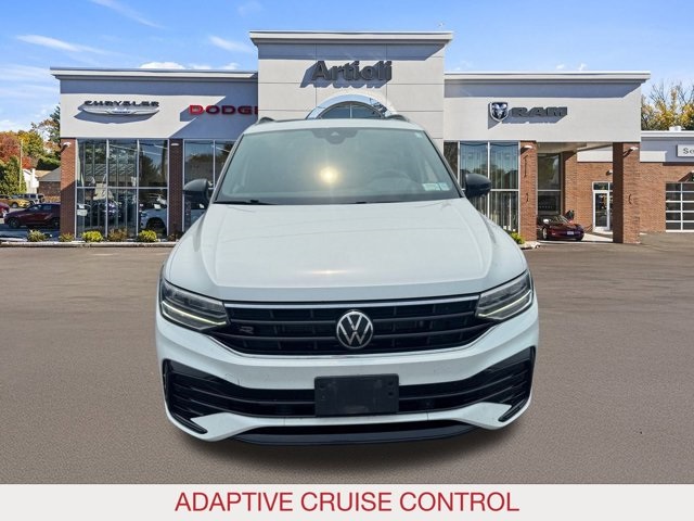 2022 Volkswagen Tiguan SE R-Line Black photo 2