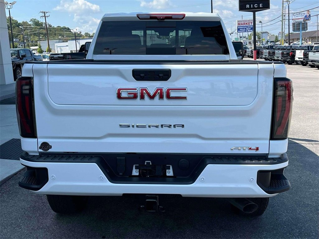 2026 Gmc Sierra 2500 HD AT4 photo 4