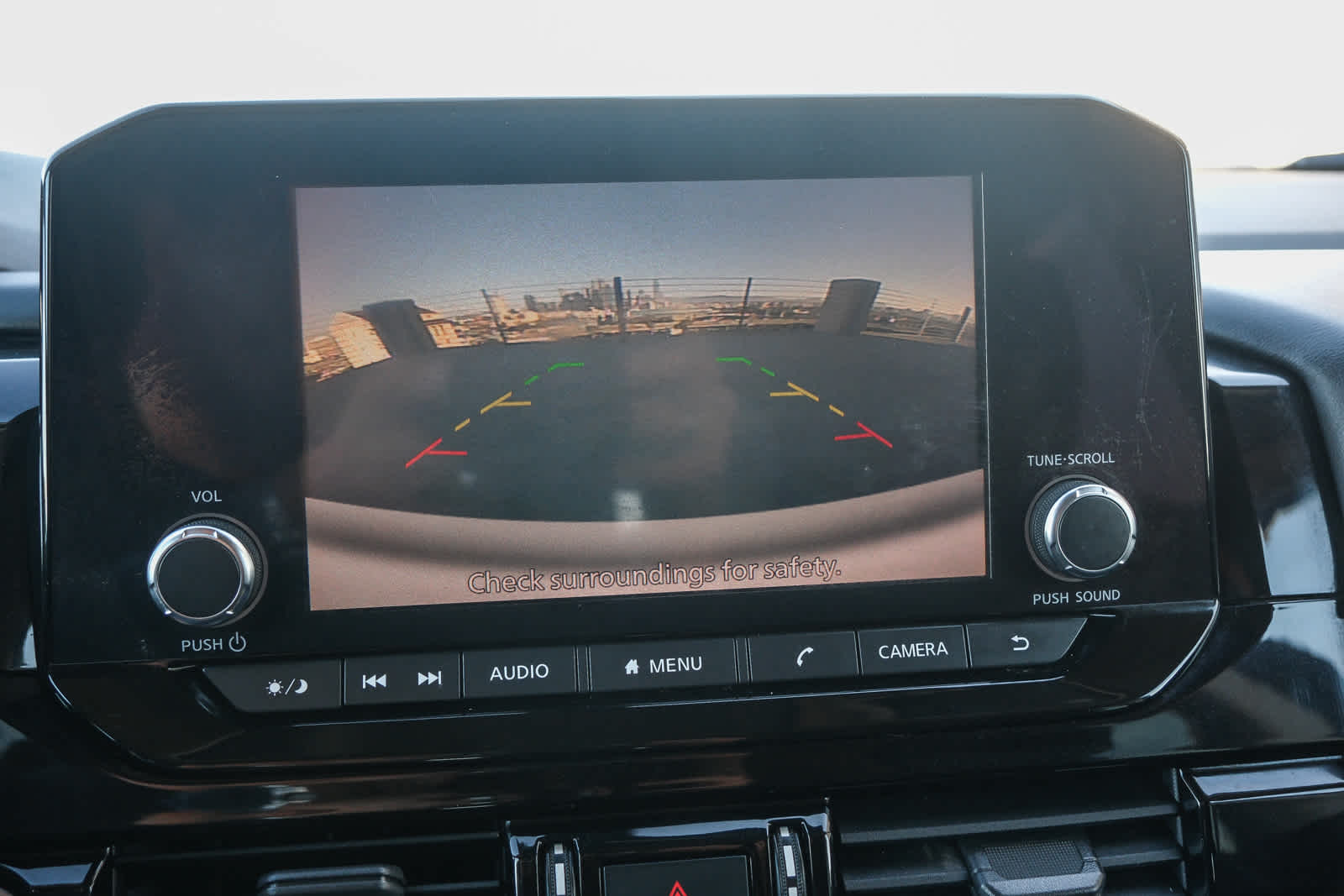 2022 Nissan Pathfinder SV photo 23
