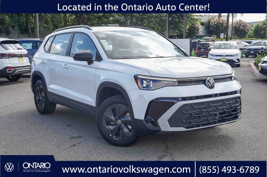 2025 Volkswagen Taos S's photo