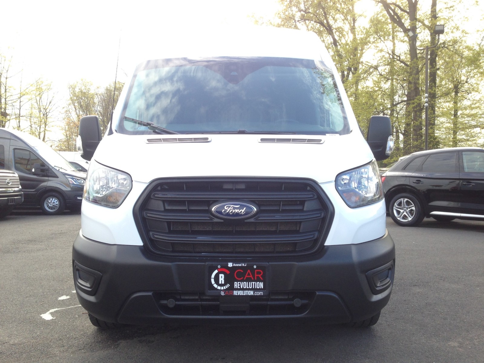 2020 Ford Transit Cargo Van photo 3