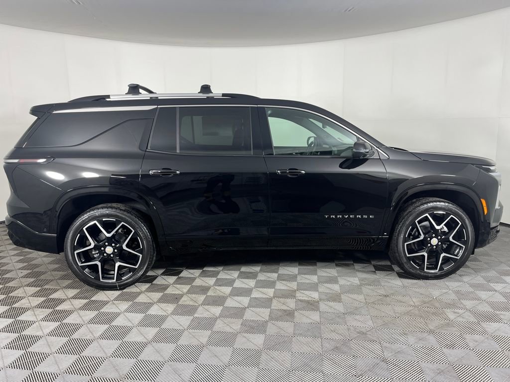 2026 Chevrolet Traverse High Country photo 4