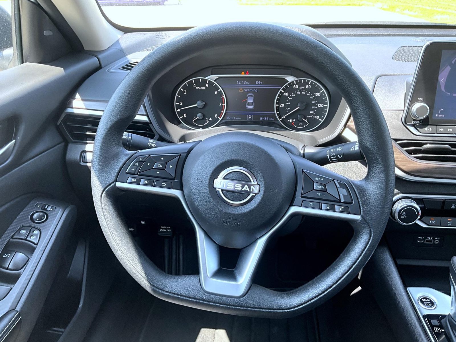 2024 Nissan Altima 2.5 SV photo 12