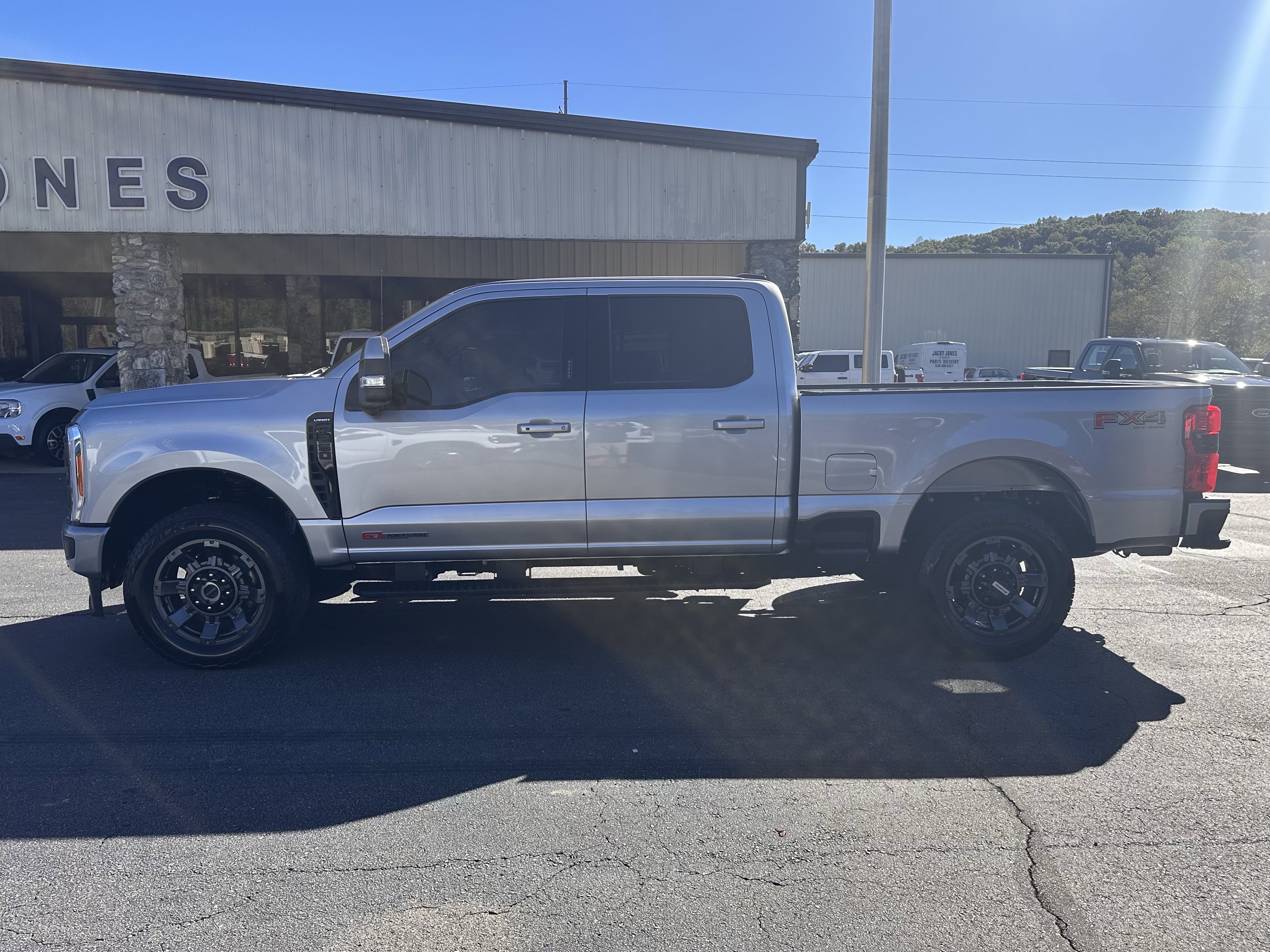 2023 Ford F-250 Super Duty Lariat's photo