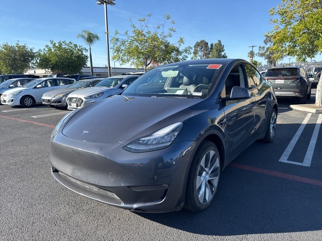 2021 Tesla Model Y Long Range's photo