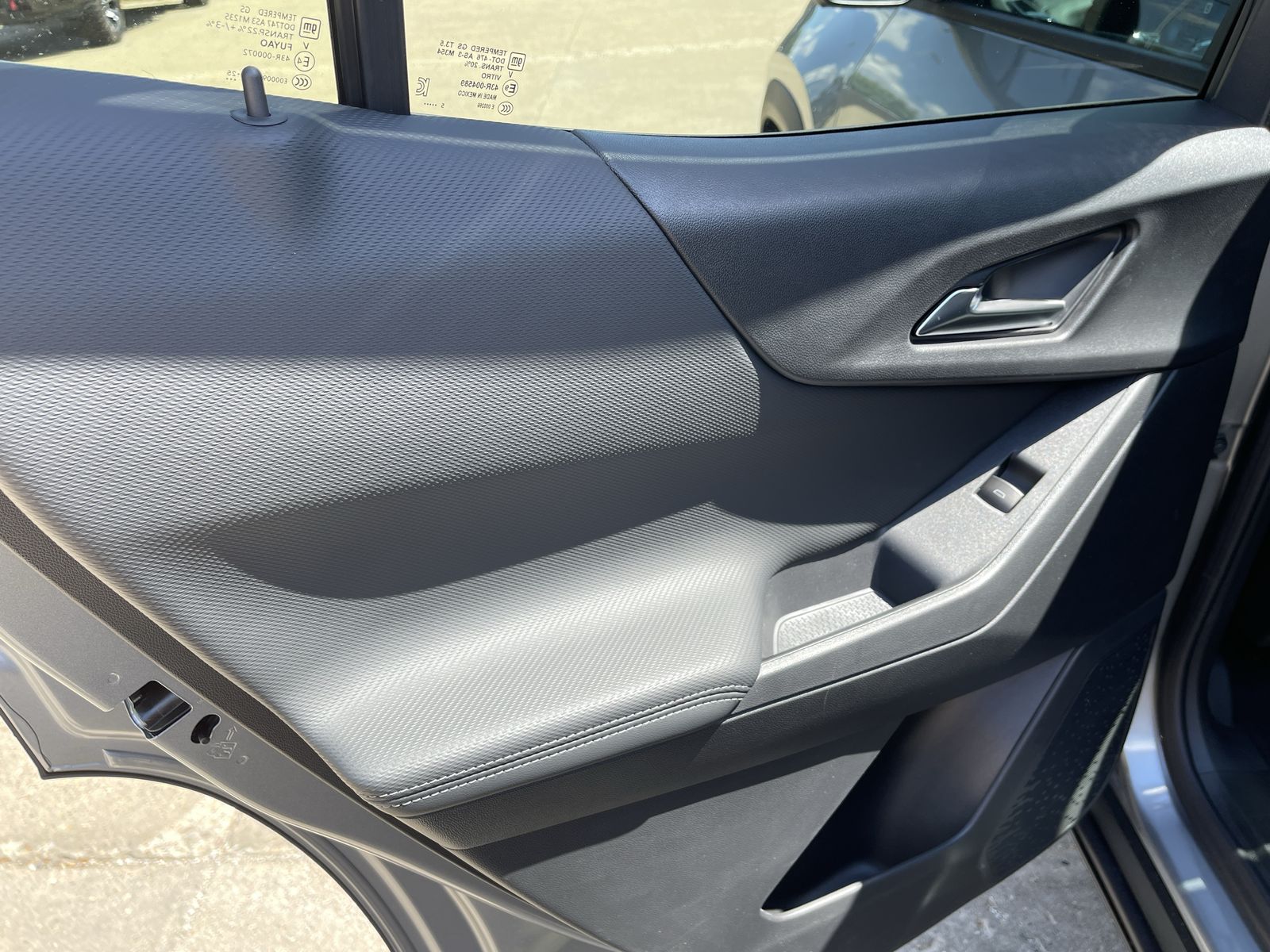 2026 Chevrolet Equinox LT photo 3
