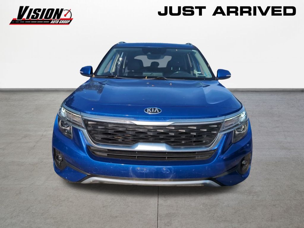 2021 Kia Seltos EX photo 2