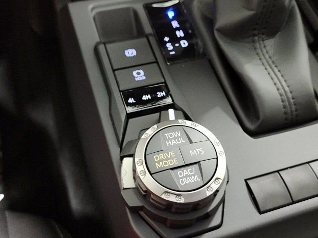 2025 Toyota Tacoma 4x4 TRD photo 25