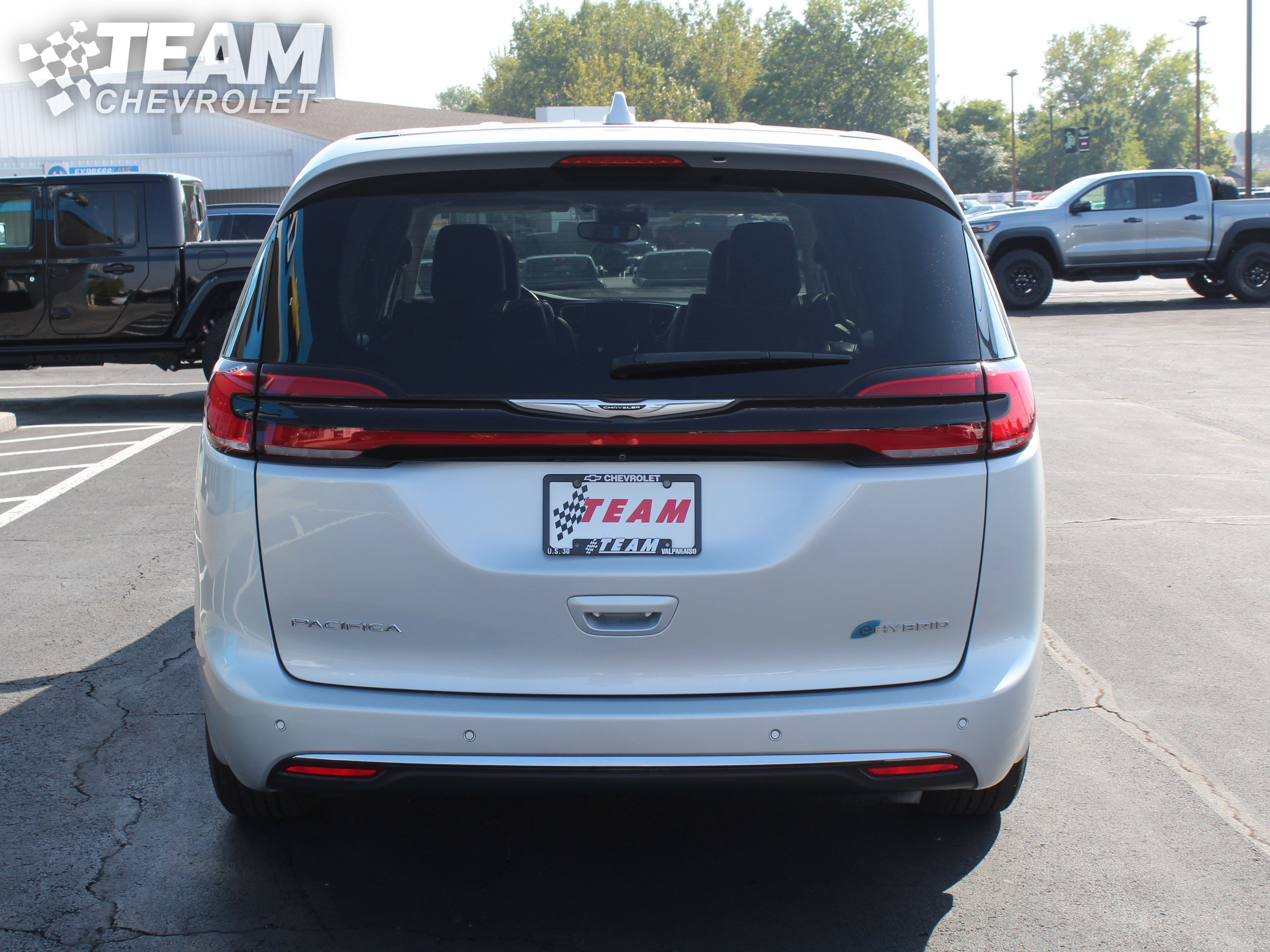 2022 Chrysler Pacifica Hybrid Limited photo 5