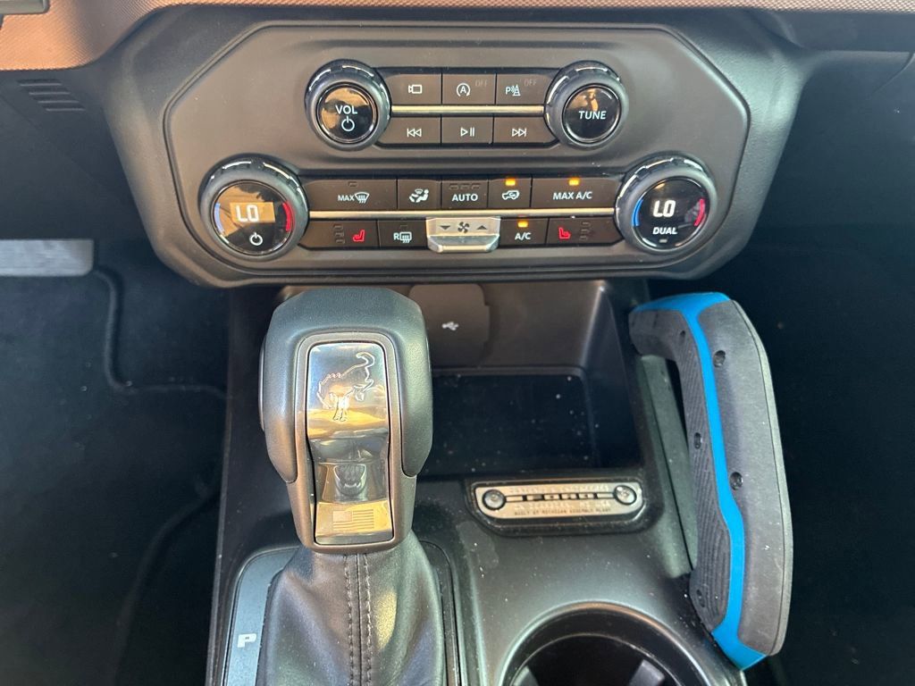 2023 Ford Bronco Outer Banks photo 32