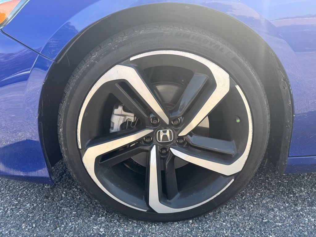 2021 Honda Accord Sport photo 3