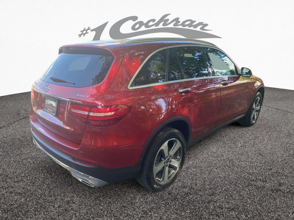 2018 Mercedes Benz GLC 300 4MATIC photo 7