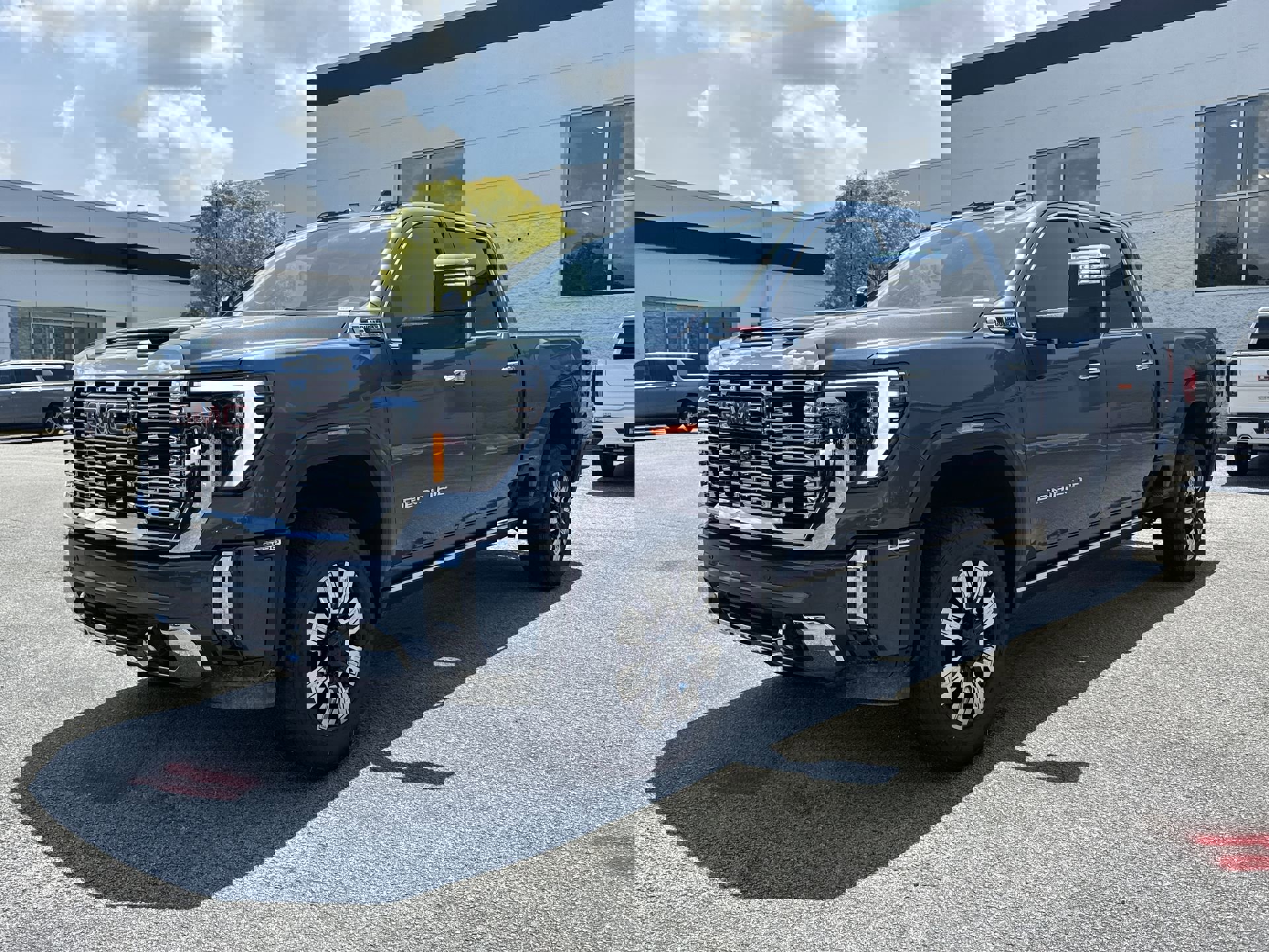 2025 Gmc Sierra 2500 HD Denali photo 4