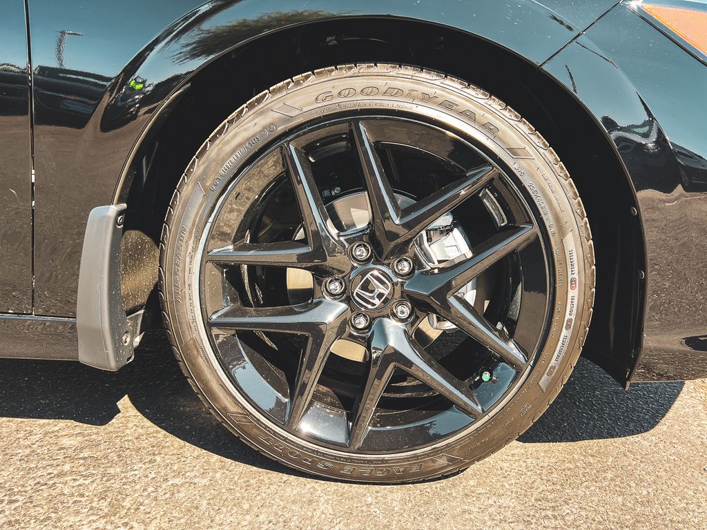 2026 Honda Civic Sport photo 4