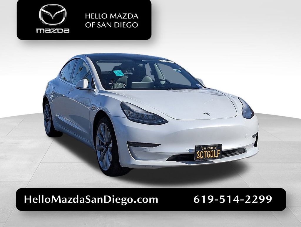 2019 Tesla Model 3 Long Range's photo