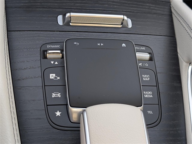 2022 Mercedes Benz GLS 450 4MATIC photo 17