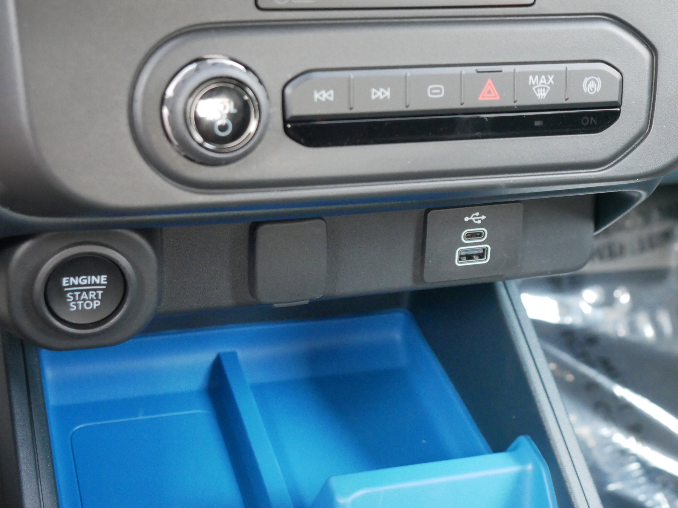 2025 Ford Maverick XLT photo 11