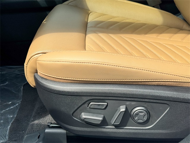 2025 Kia Sorento X-Line SX Prestige photo 16