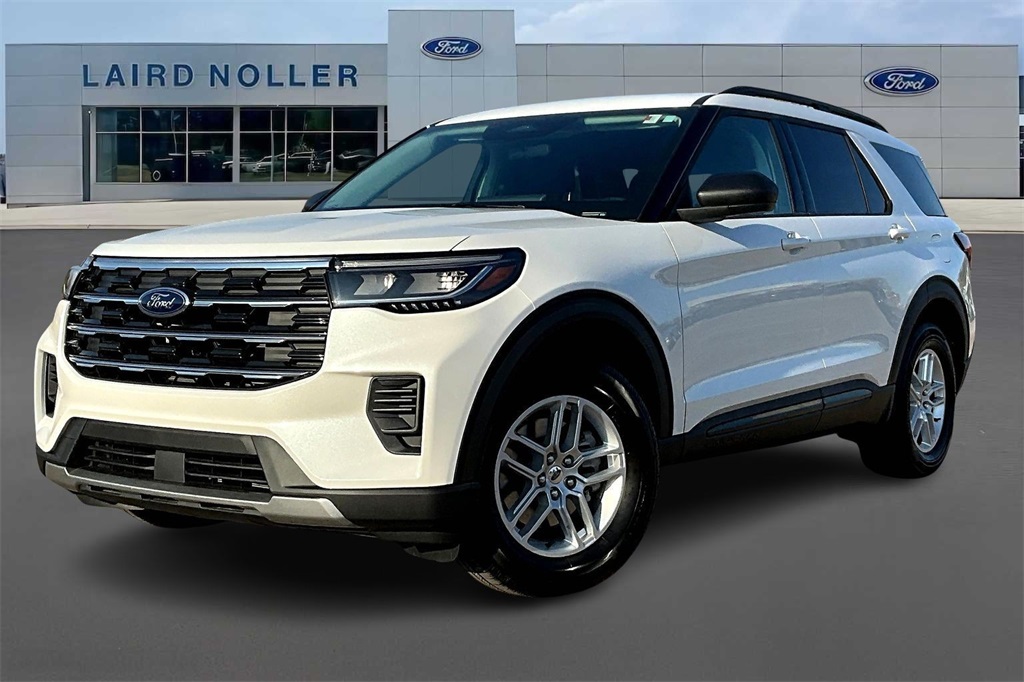 2026 Ford Explorer Active's photo