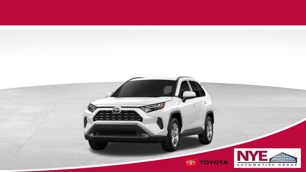 2025 Toyota RAV4 XLE's photo
