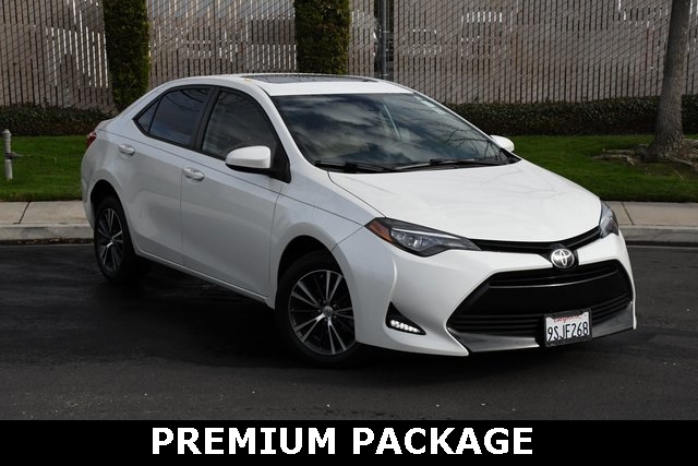 2017 Toyota Corolla LE's photo