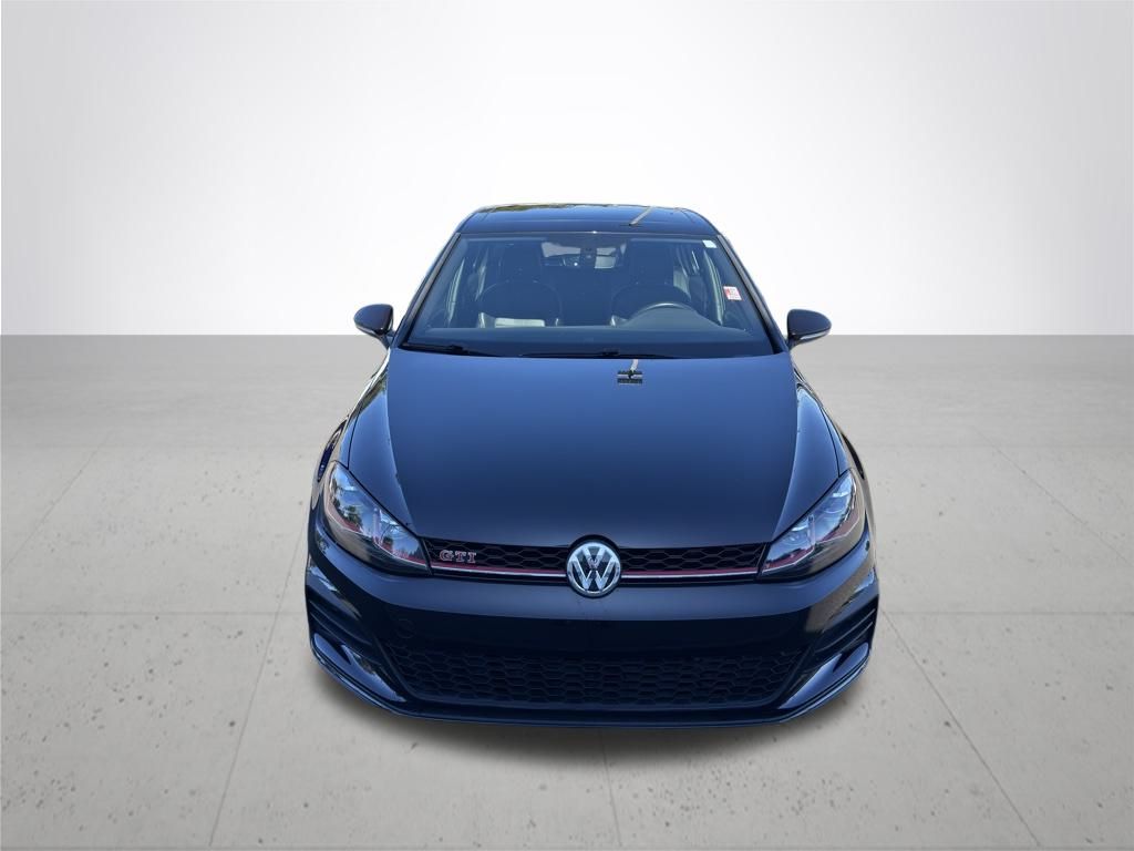 2019 Volkswagen Golf GTI SE photo 3