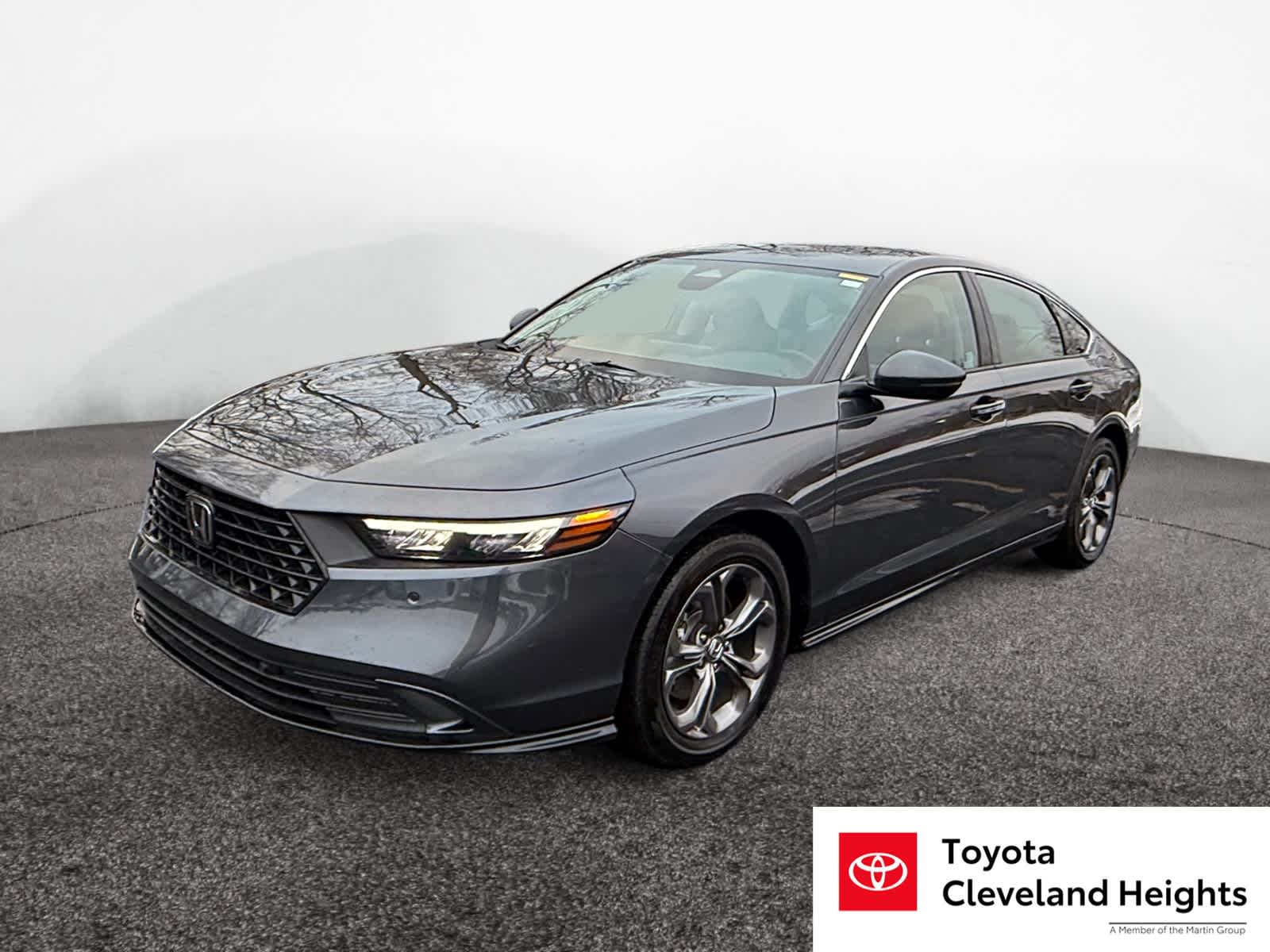 2023 Honda Accord Hybrid EX-L's photo