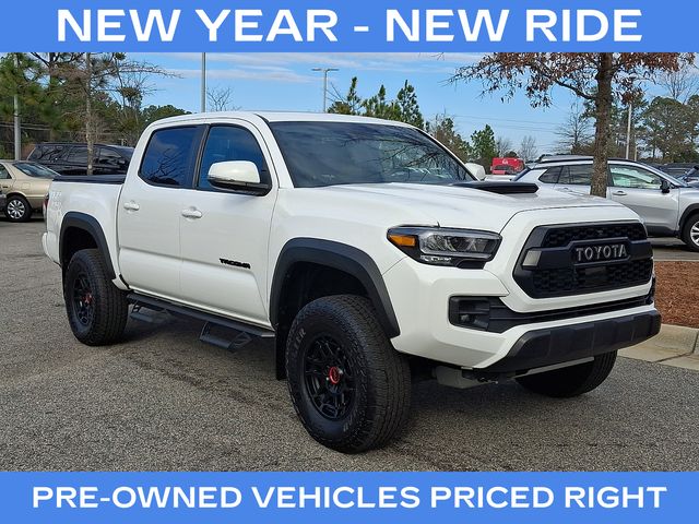 2023 Toyota Tacoma TRD Pro's photo