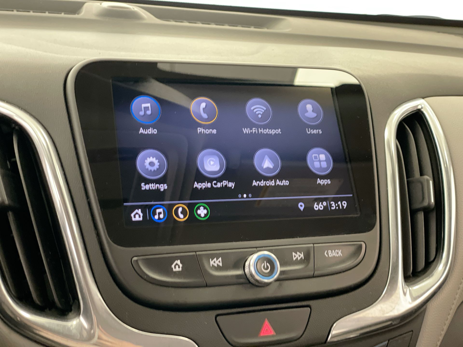 2020 Chevrolet Equinox Premier photo 13