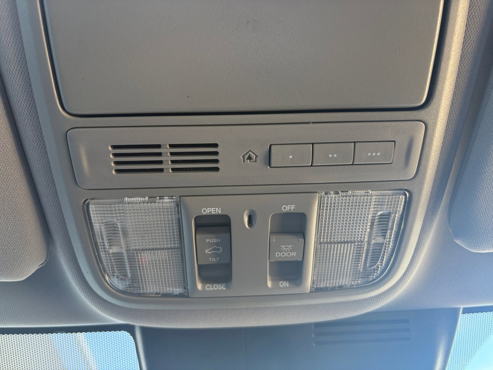 2017 Honda CR-V EX-L photo 28