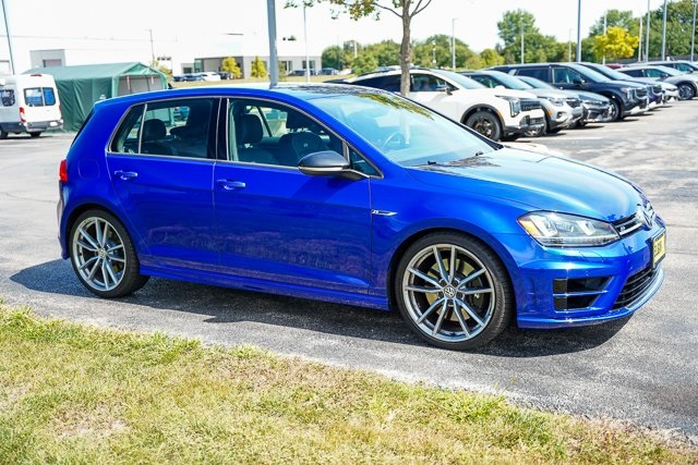 2017 Volkswagen Golf R 4Motion photo 33