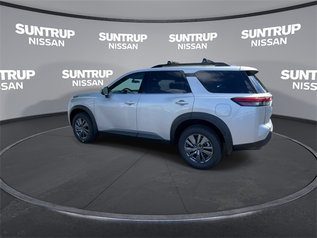 2025 Nissan Pathfinder SV photo 6
