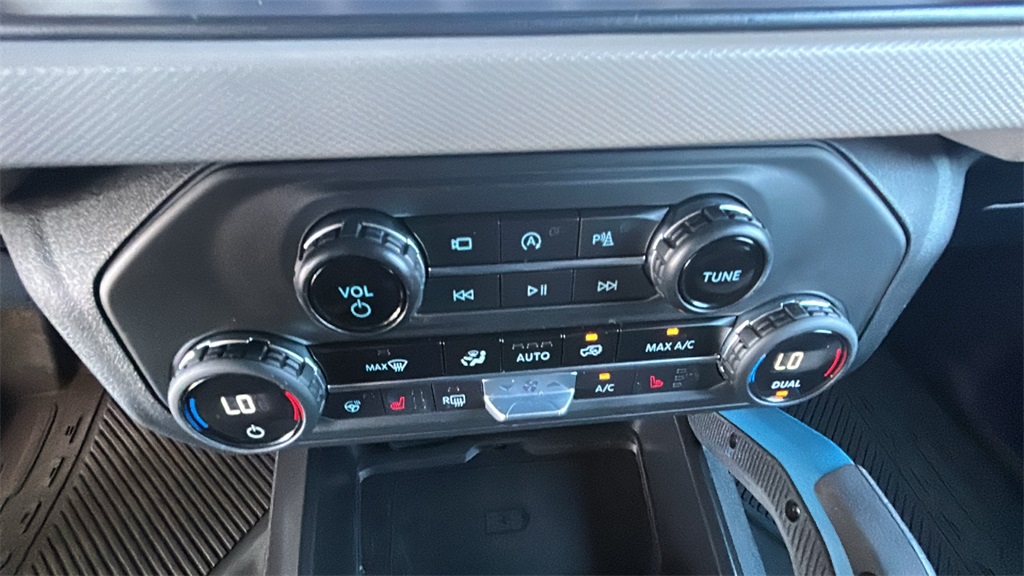 2023 Ford Bronco Wildtrak photo 16