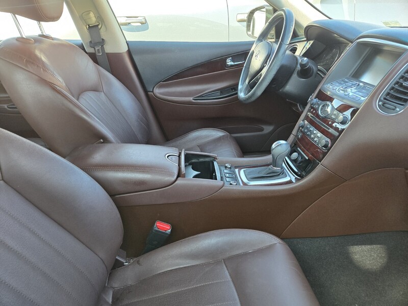 2017 Infiniti QX50 Base photo 2
