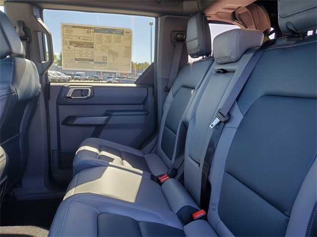 2024 Ford Bronco Outer Banks photo 14