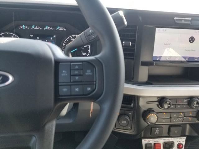 2025 Ford F-550 photo 24