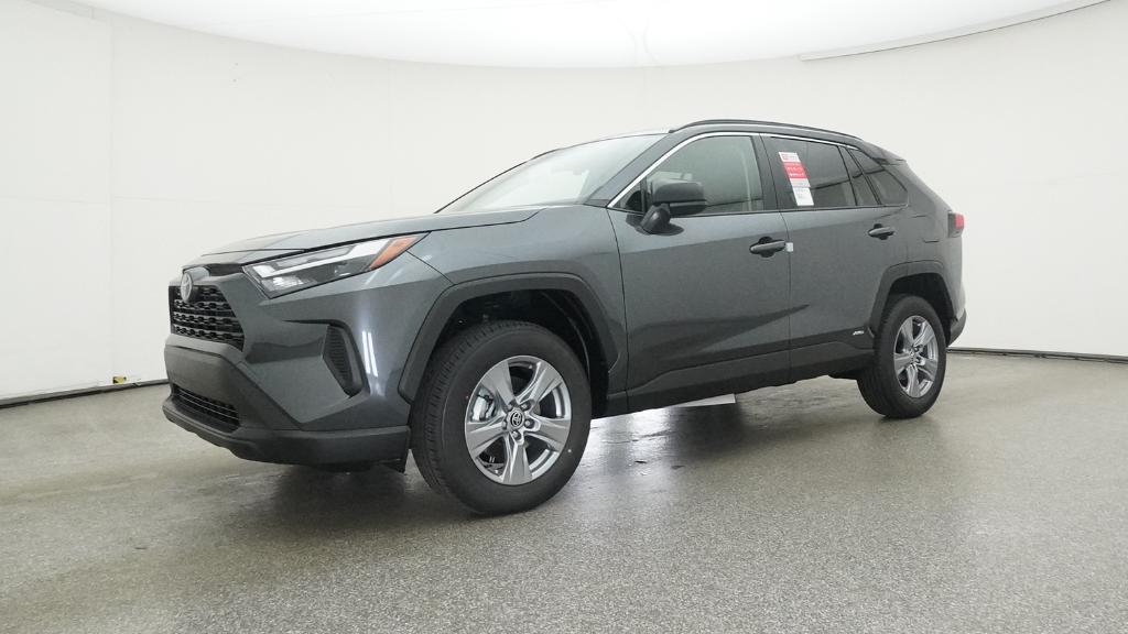 2025 Toyota RAV4 Hybrid LE photo 3