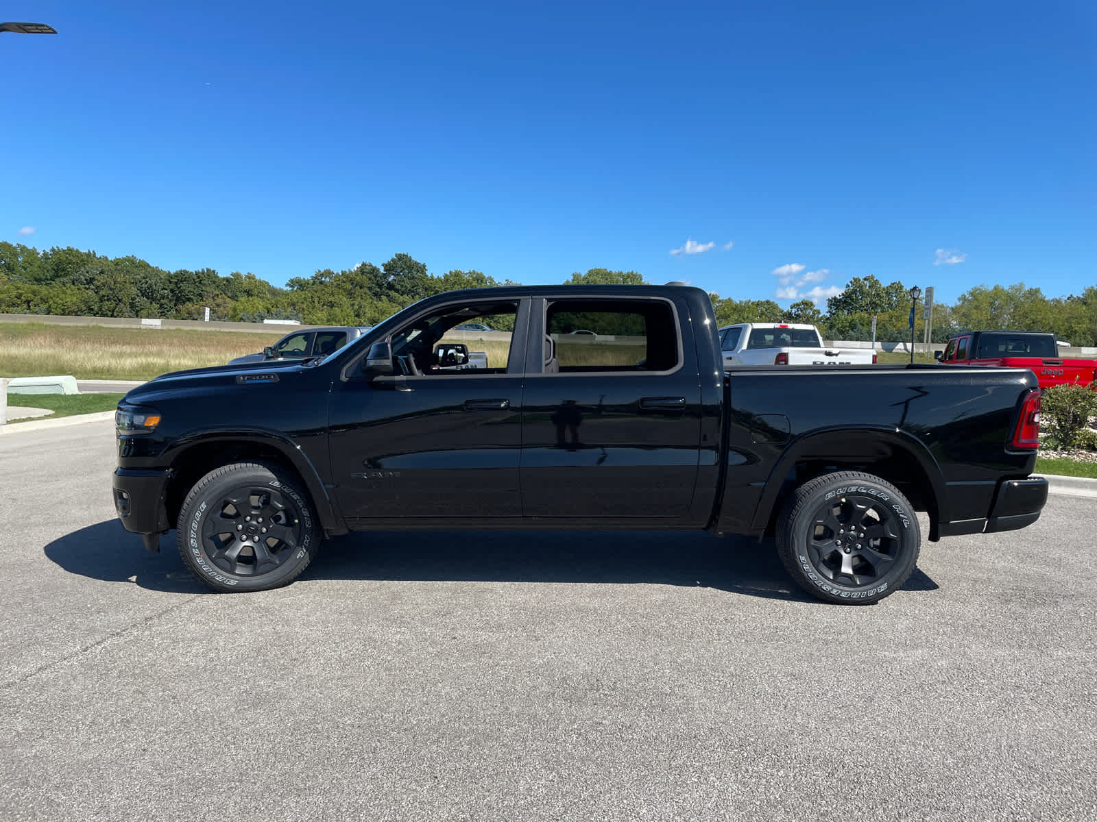 2025 Ram 1500 Big Horn photo 5