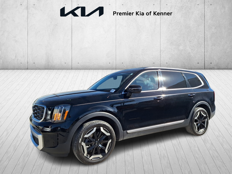 2024 Kia Telluride S's photo