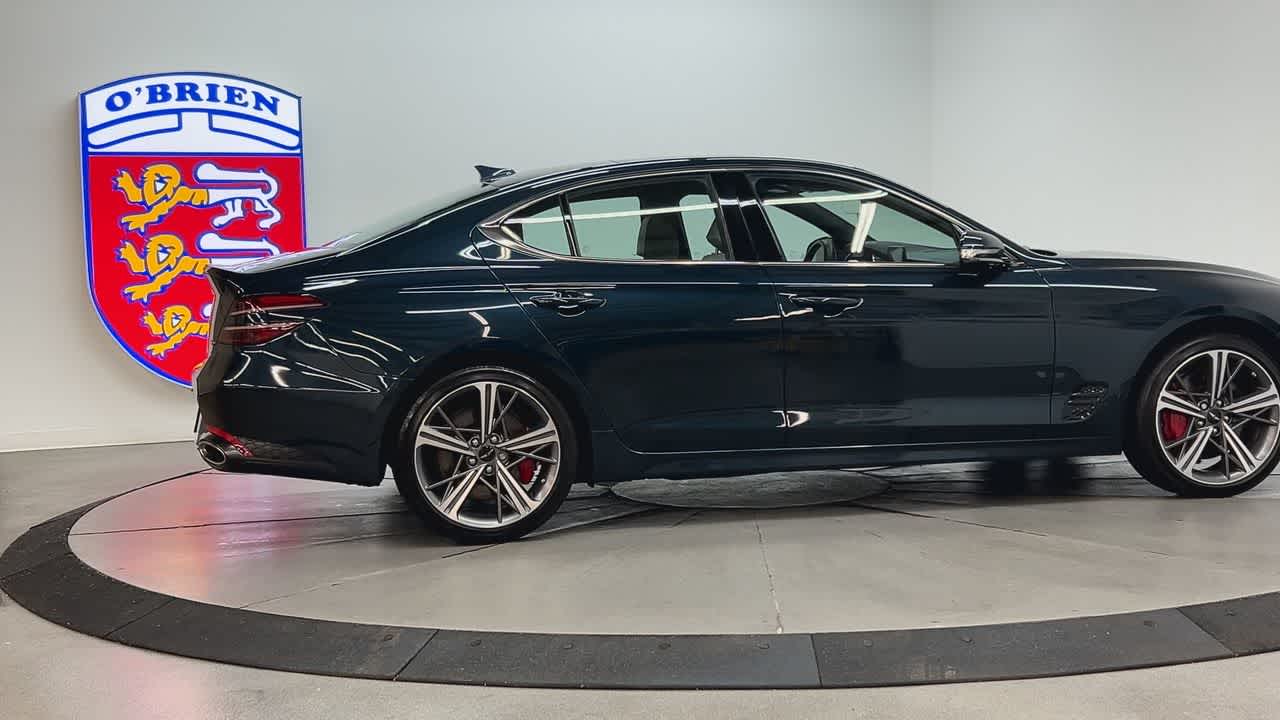 2024 Genesis G70 2.5T photo 4
