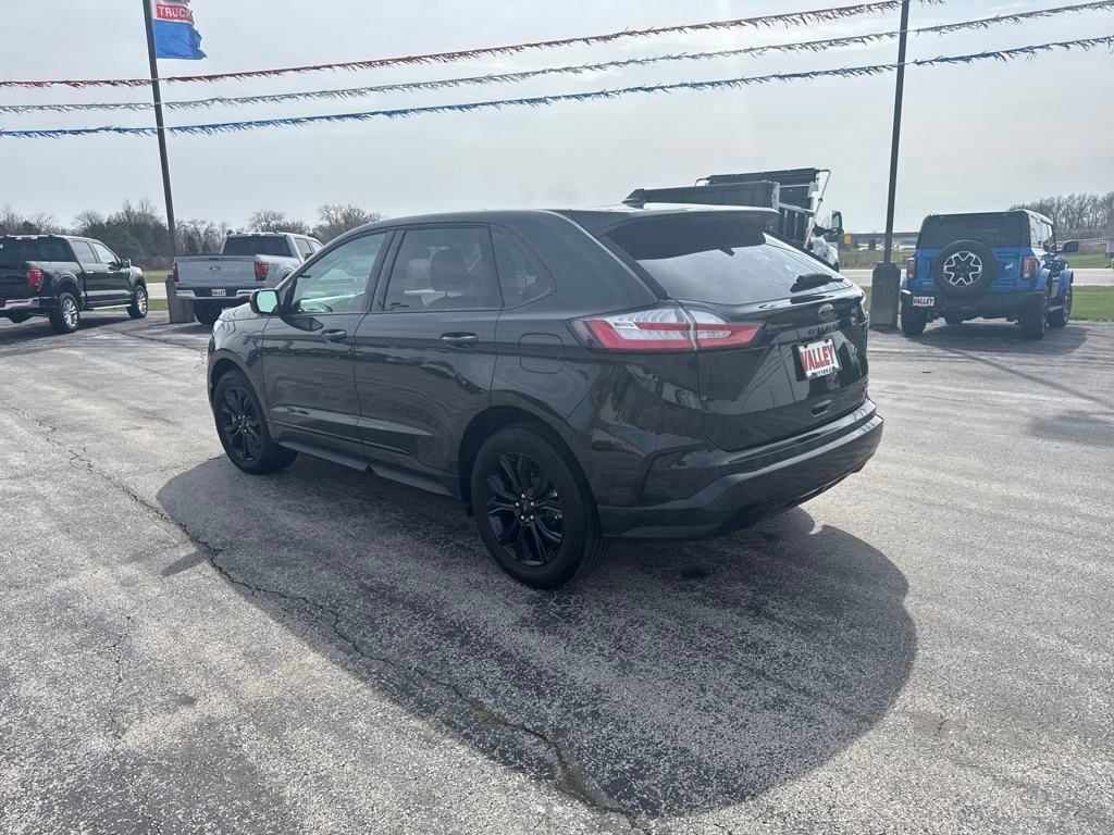 2024 Ford Edge SE photo 4