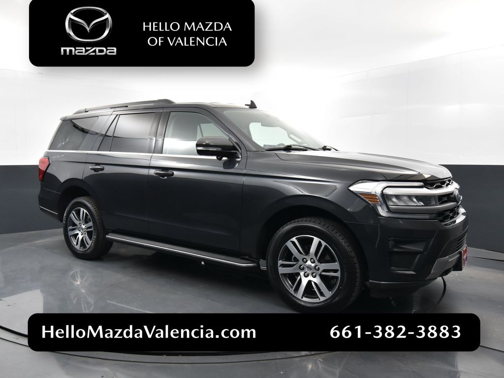 2022 Ford Expedition XLT's photo