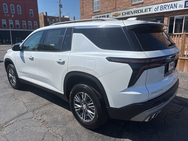 2025 Chevrolet Traverse photo 5
