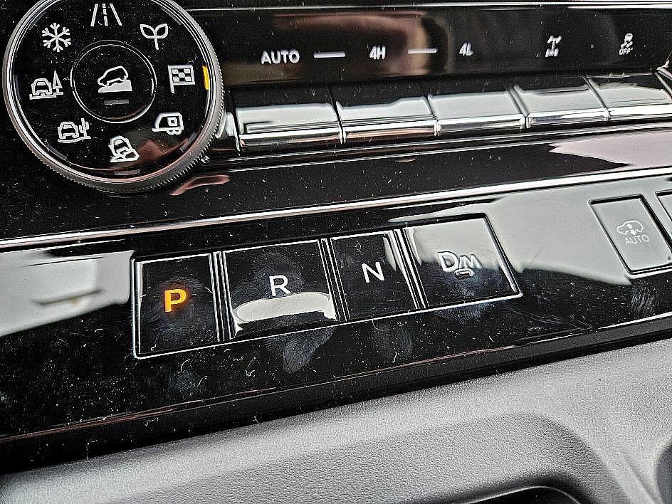 2025 Nissan Armada photo 24